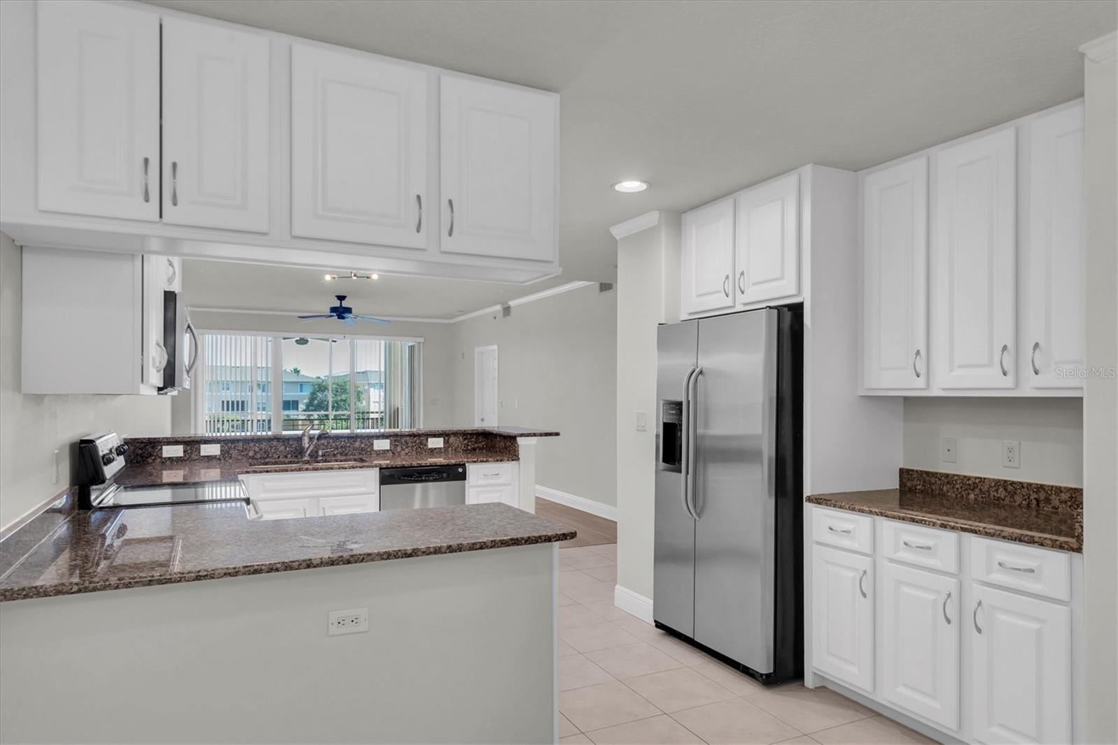 Image 8 of 68 For 7069 Key Haven Road 302