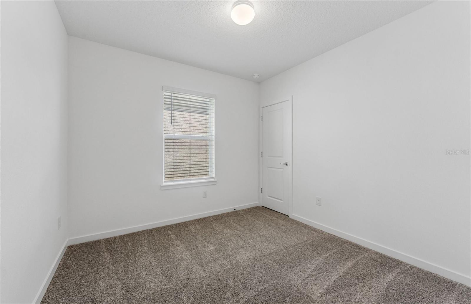 Image 11 of 14 For 3741 Hornbeam Road