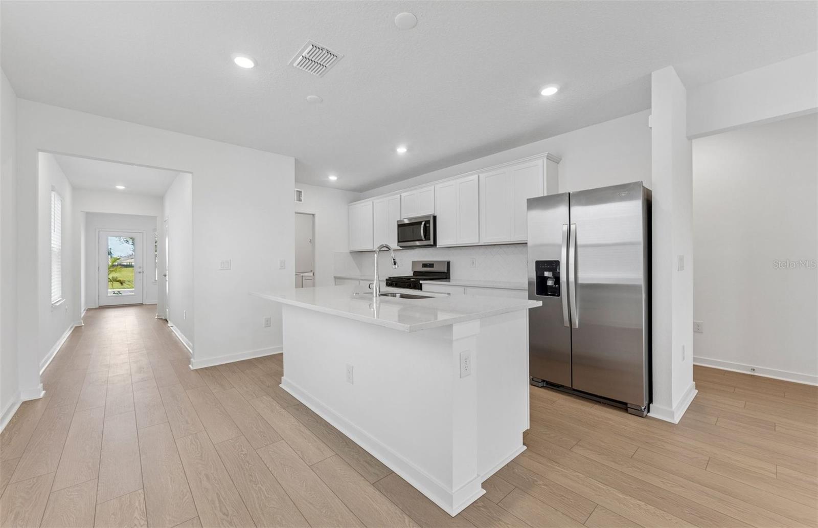 Image 4 of 14 For 3741 Hornbeam Road