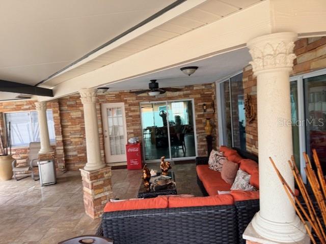 Image 18 of 46 For 18116 Sweet Jasmine Drive