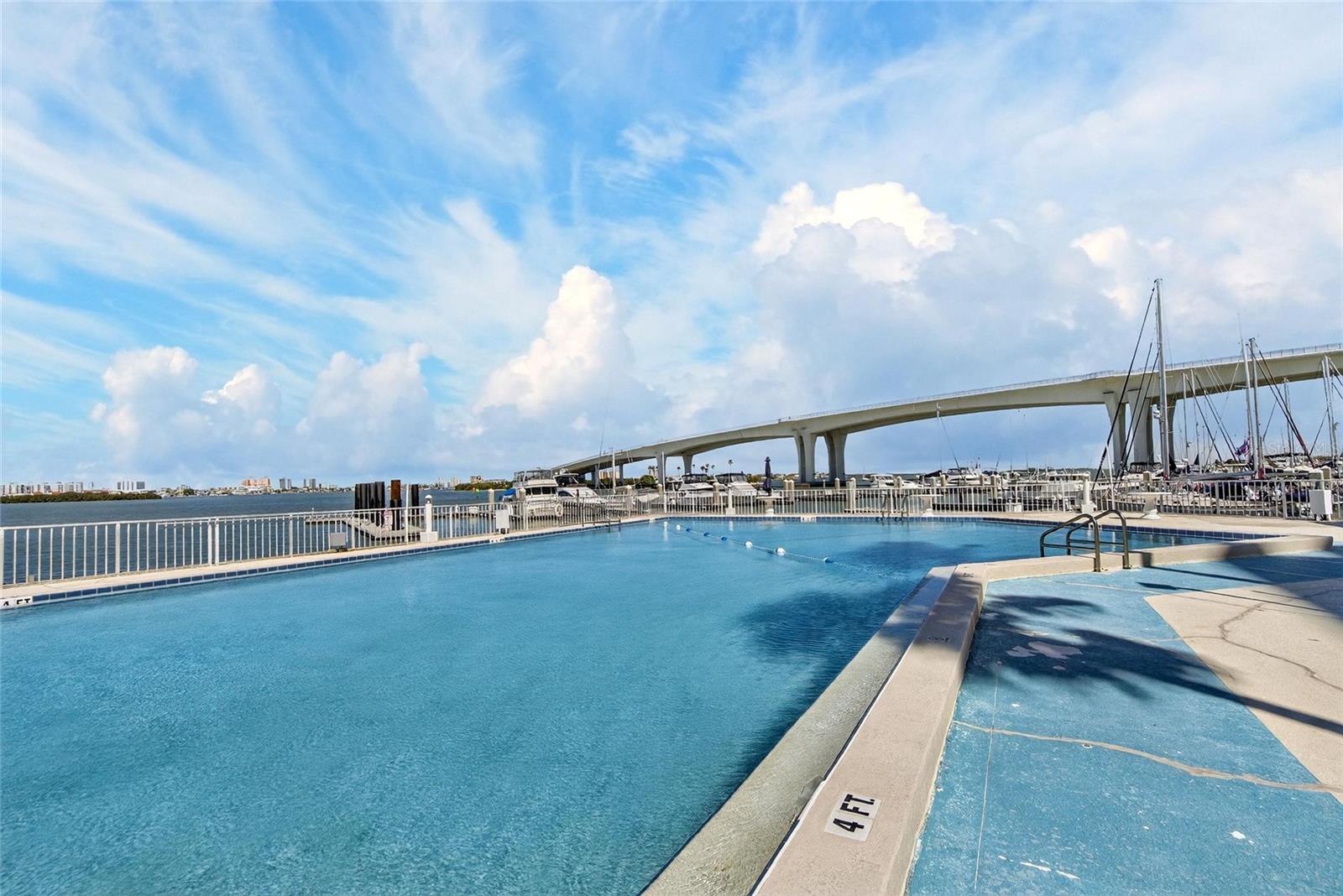 Image 45 of 70 For 100 Pierce Street 703