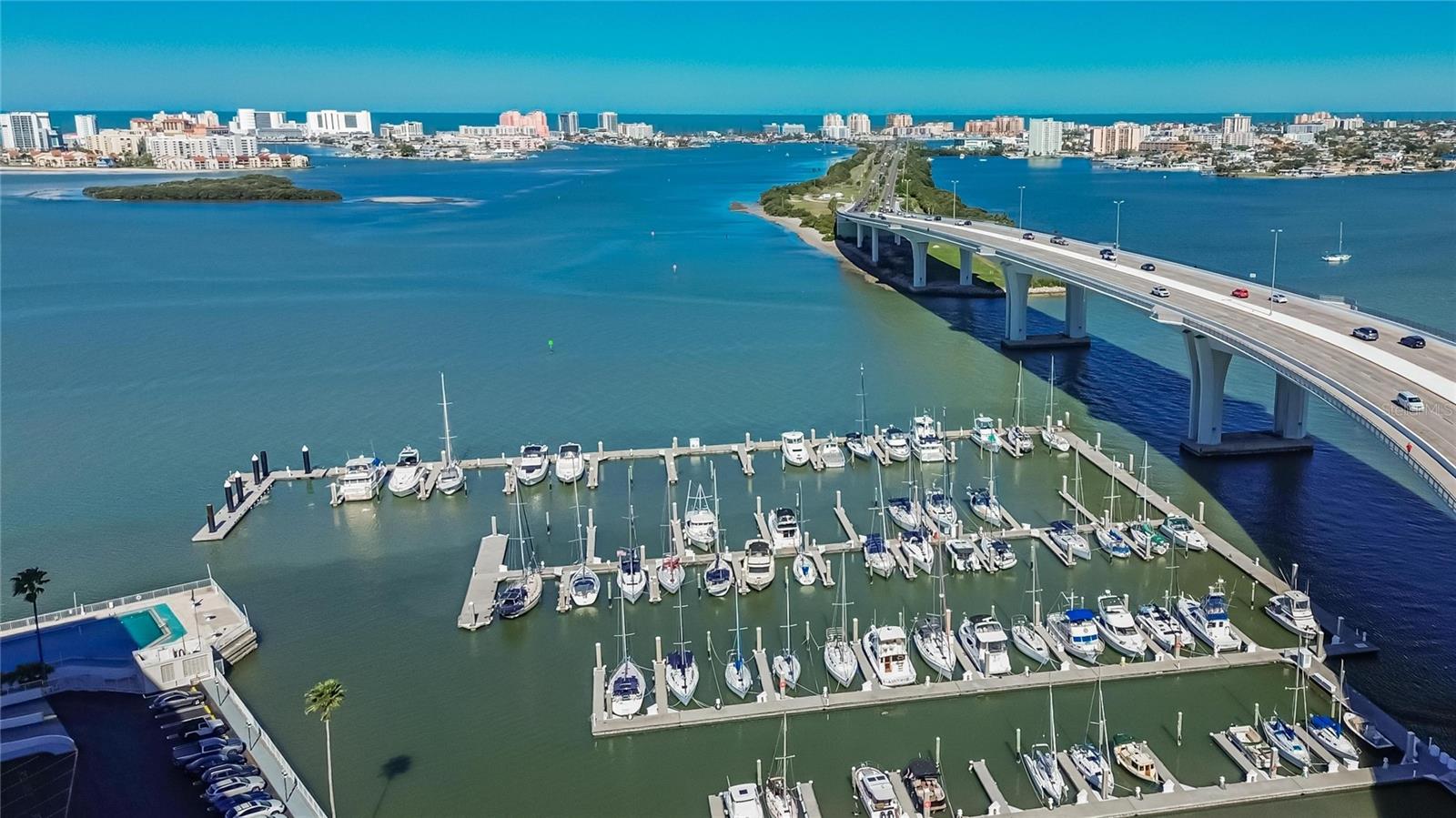 Image 65 of 70 For 100 Pierce Street 703