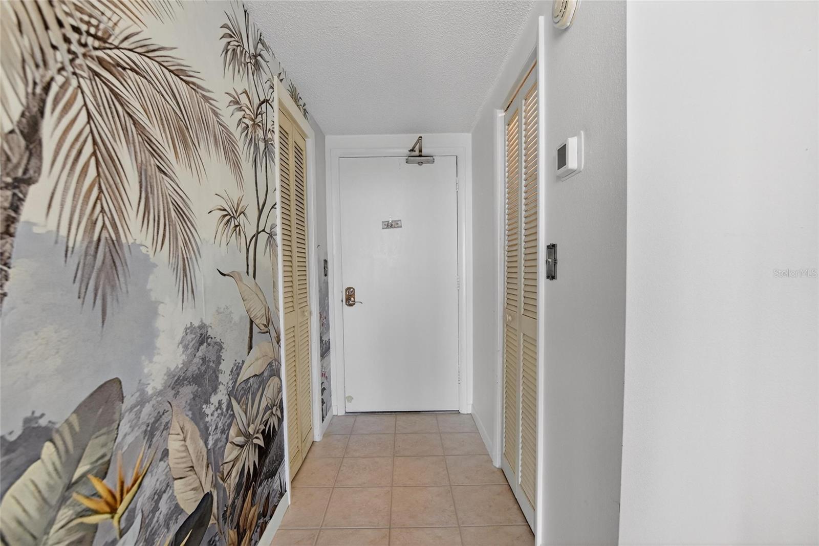 Image 8 of 70 For 100 Pierce Street 703