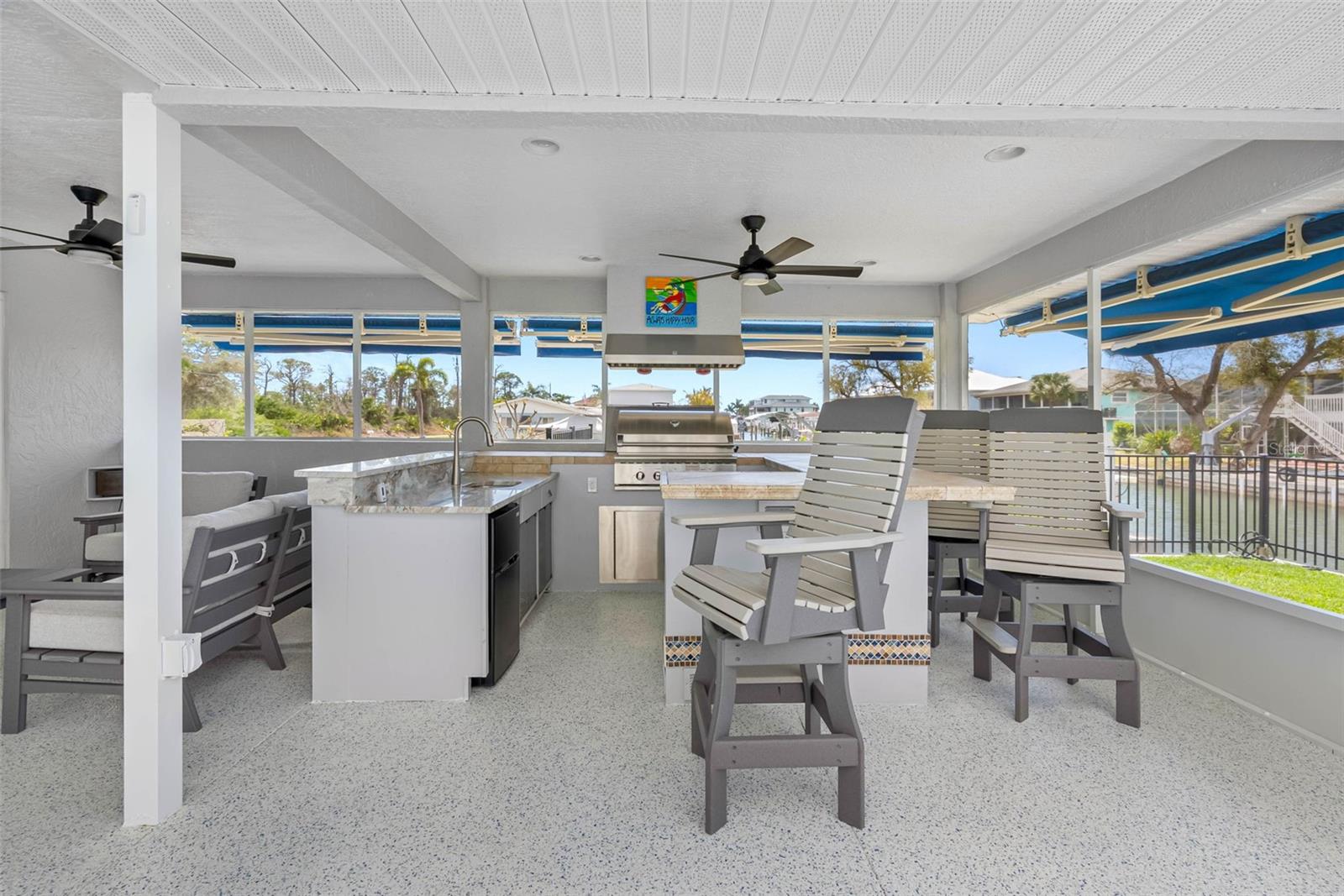 Image 23 of 41 For 9211 Lake Drive