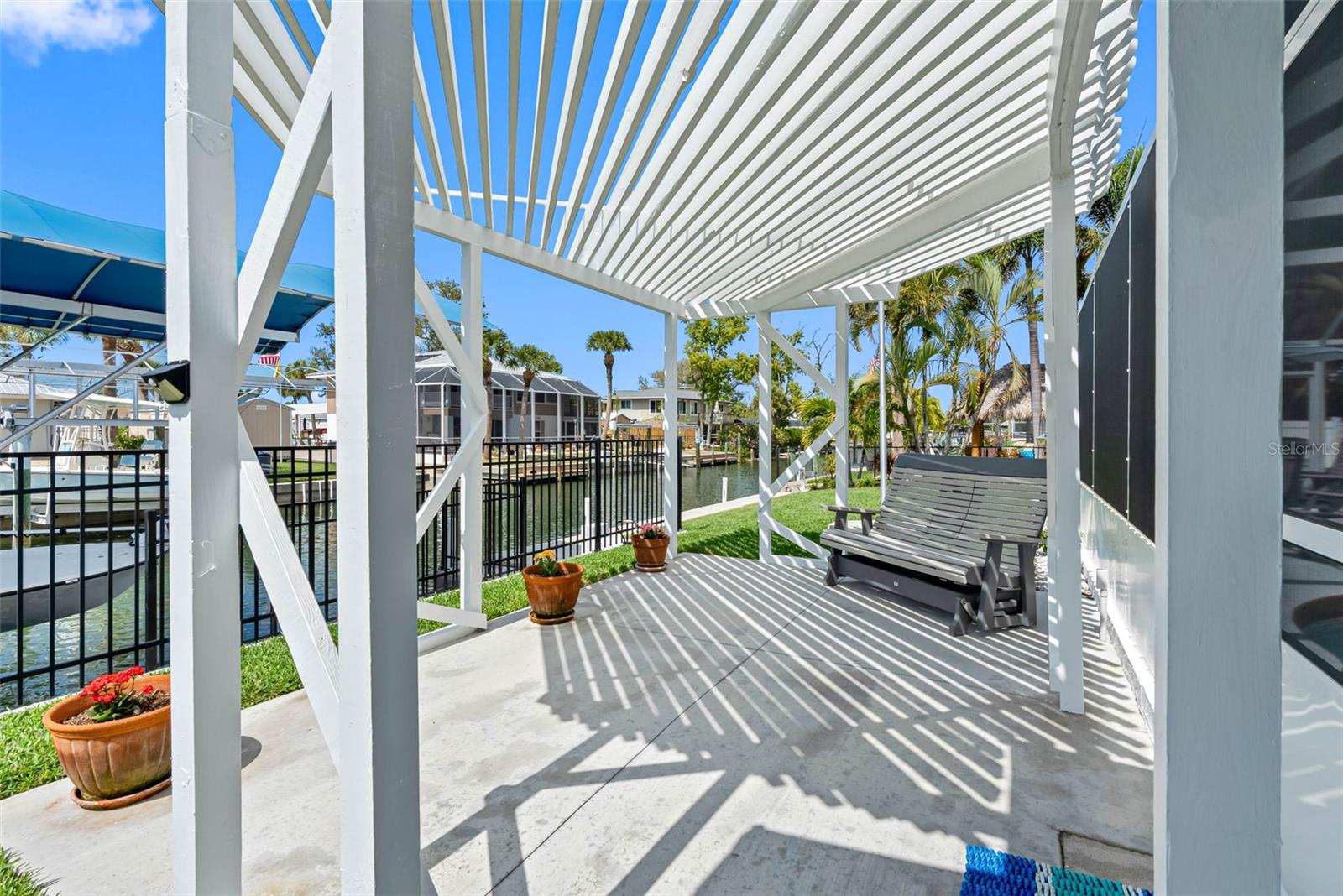 Image 29 of 41 For 9211 Lake Drive