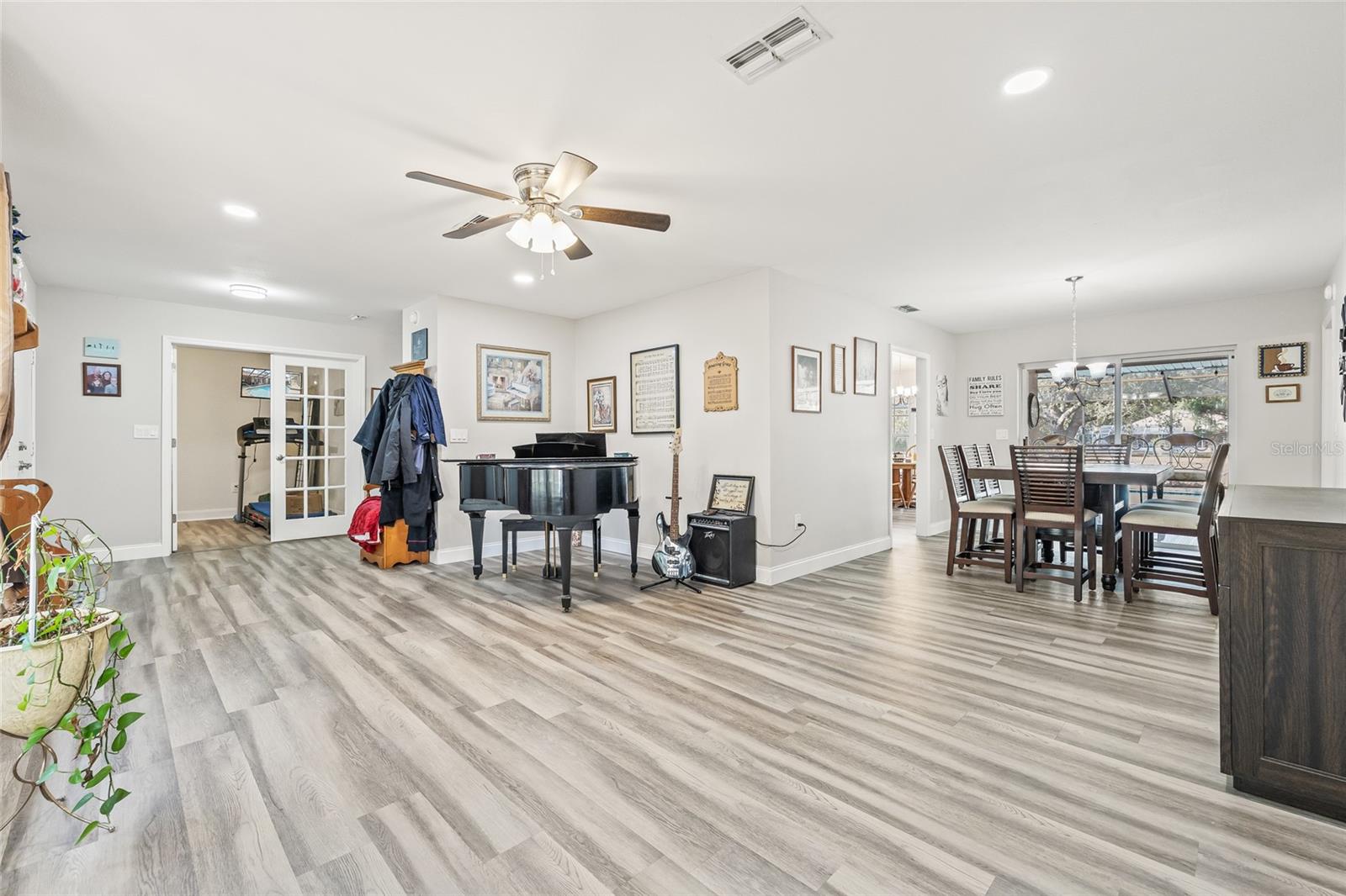 Image 12 of 69 For 1232 Barranca Avenue