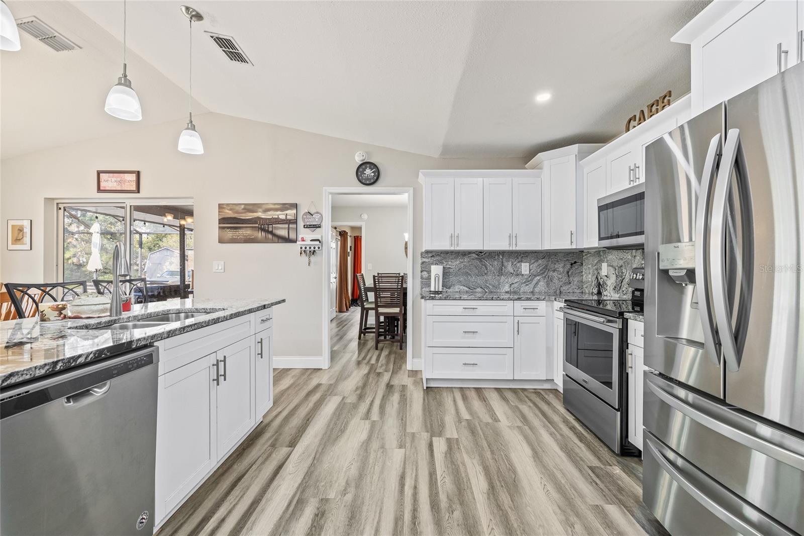 Image 22 of 69 For 1232 Barranca Avenue