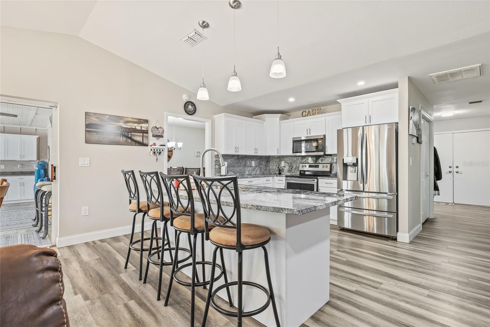 Image 23 of 69 For 1232 Barranca Avenue