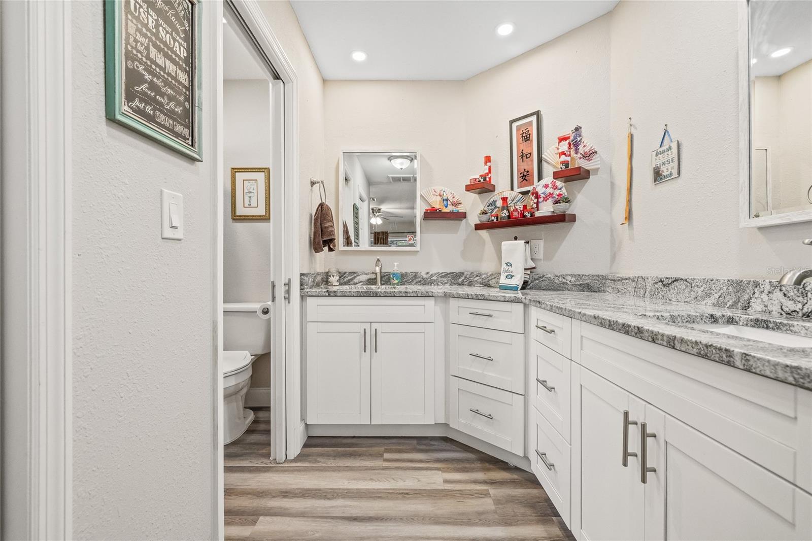 Image 35 of 69 For 1232 Barranca Avenue