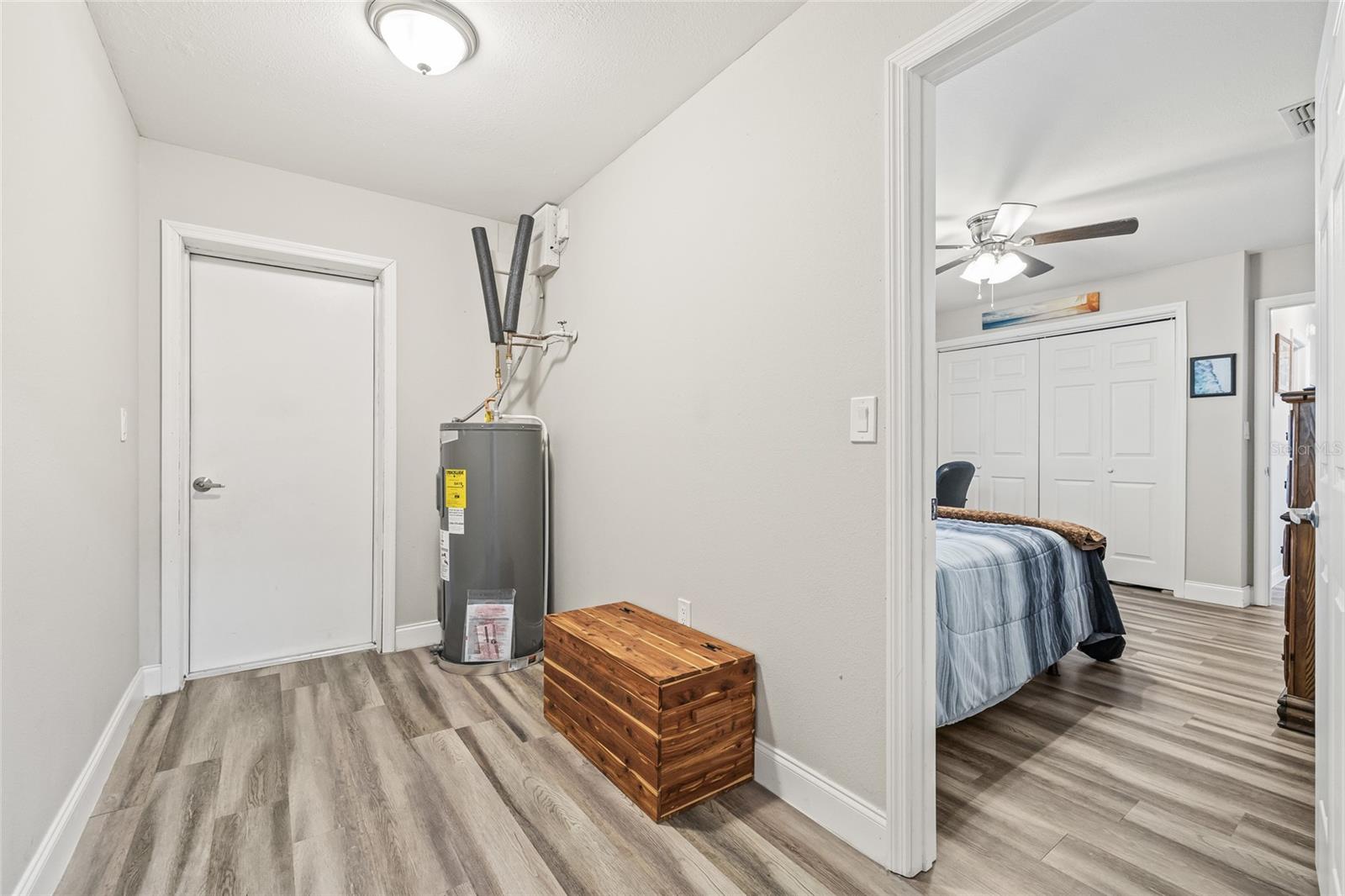 Image 46 of 69 For 1232 Barranca Avenue