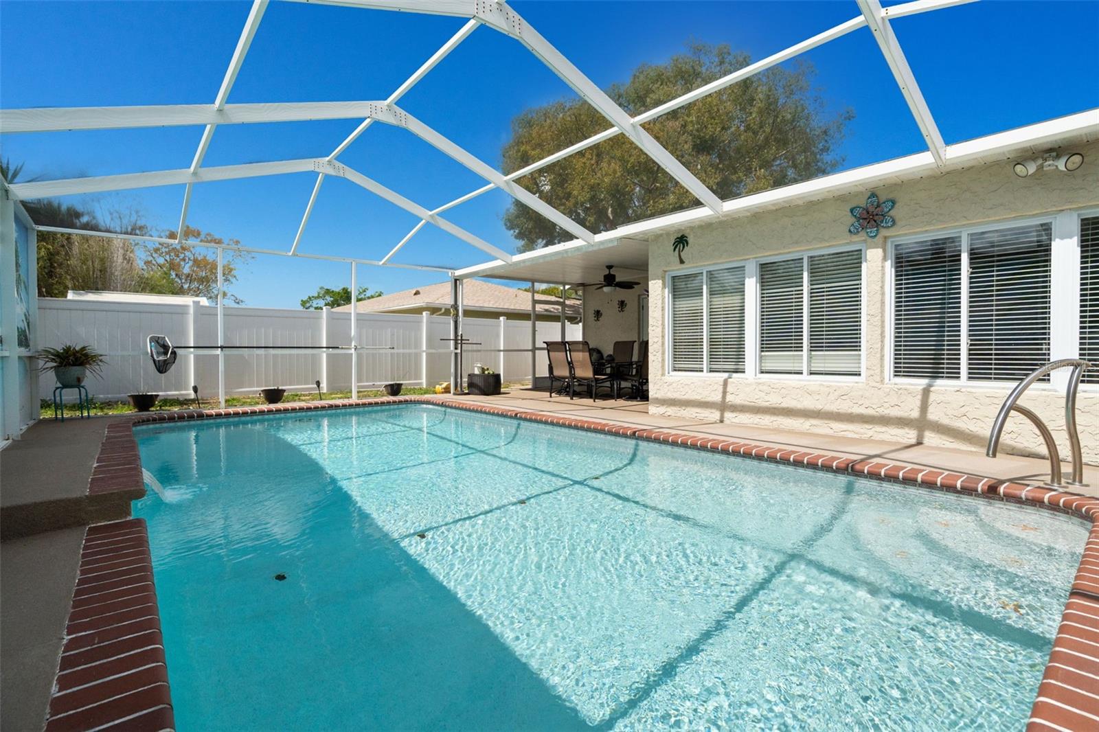 Image 35 of 45 For 7104 Bramblewood Drive