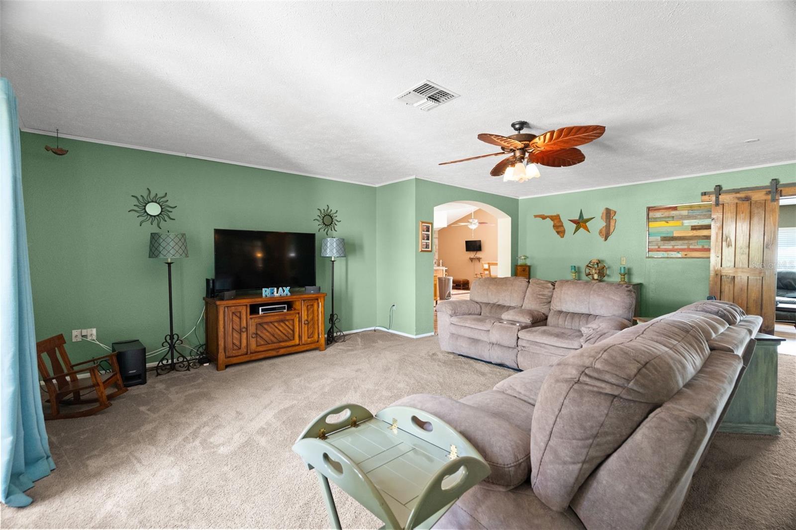 Image 6 of 45 For 7104 Bramblewood Drive