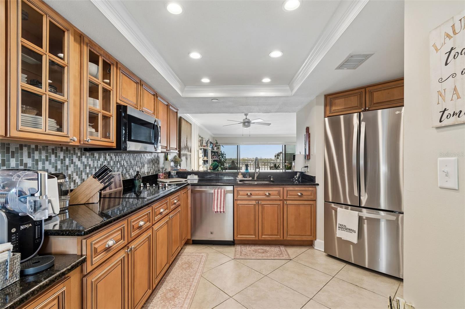 Image 10 of 47 For 2 Adalia Avenue 704