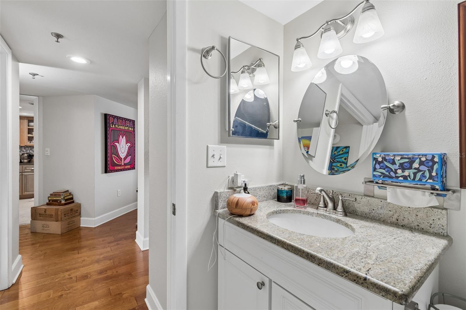 Image 17 of 47 For 2 Adalia Avenue 704