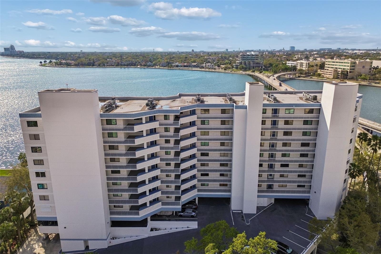 Image 41 of 47 For 2 Adalia Avenue 704