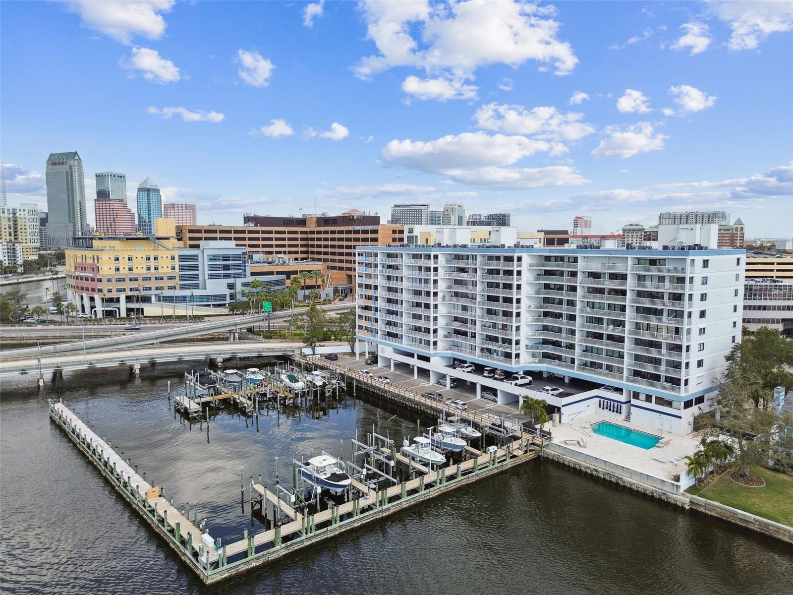 Image 46 of 47 For 2 Adalia Avenue 704