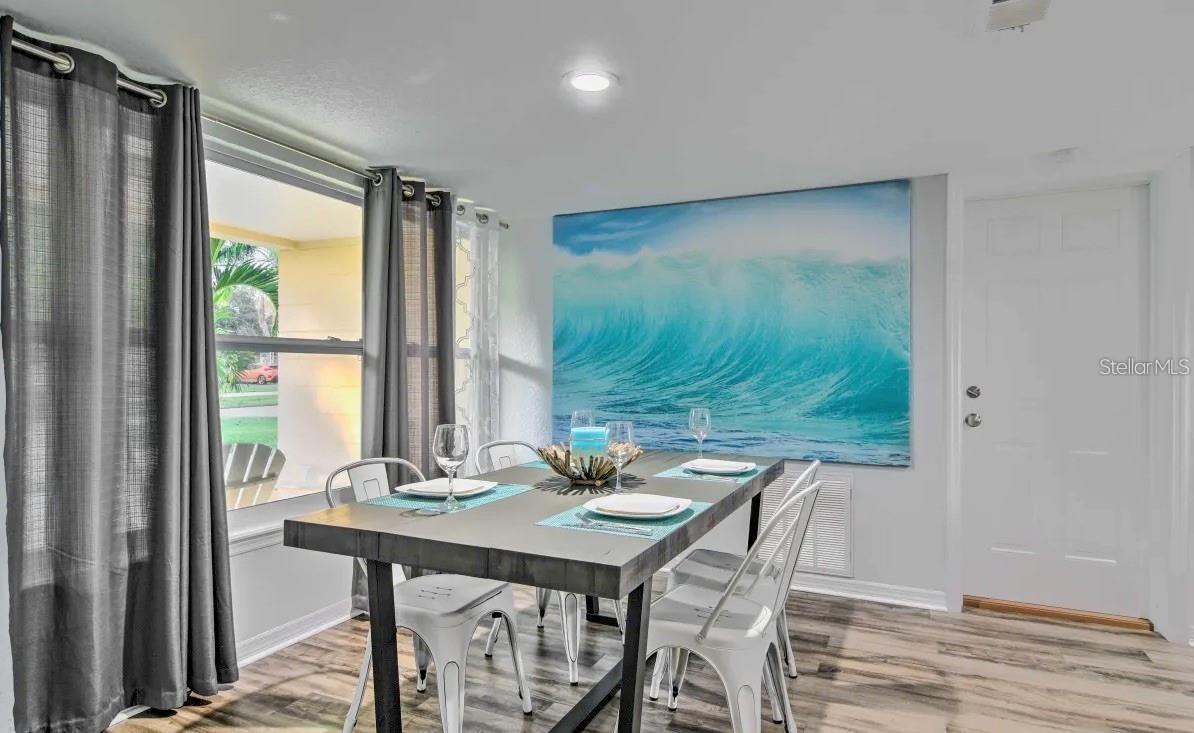 Image 9 of 23 For 10569 86th Avenue