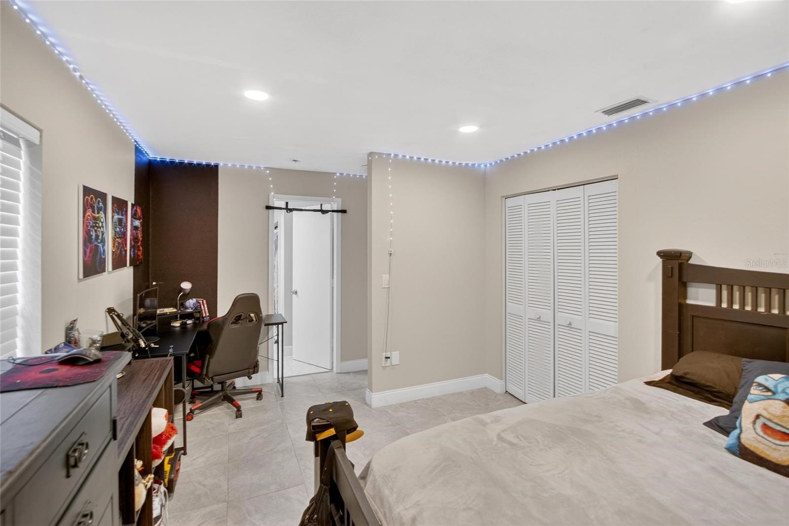 Image 17 of 100 For 12940 Prestwick Drive