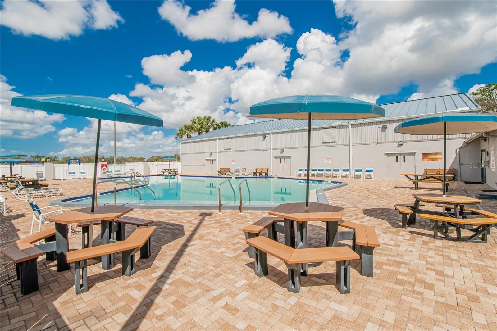 Image 47 of 100 For 12940 Prestwick Drive