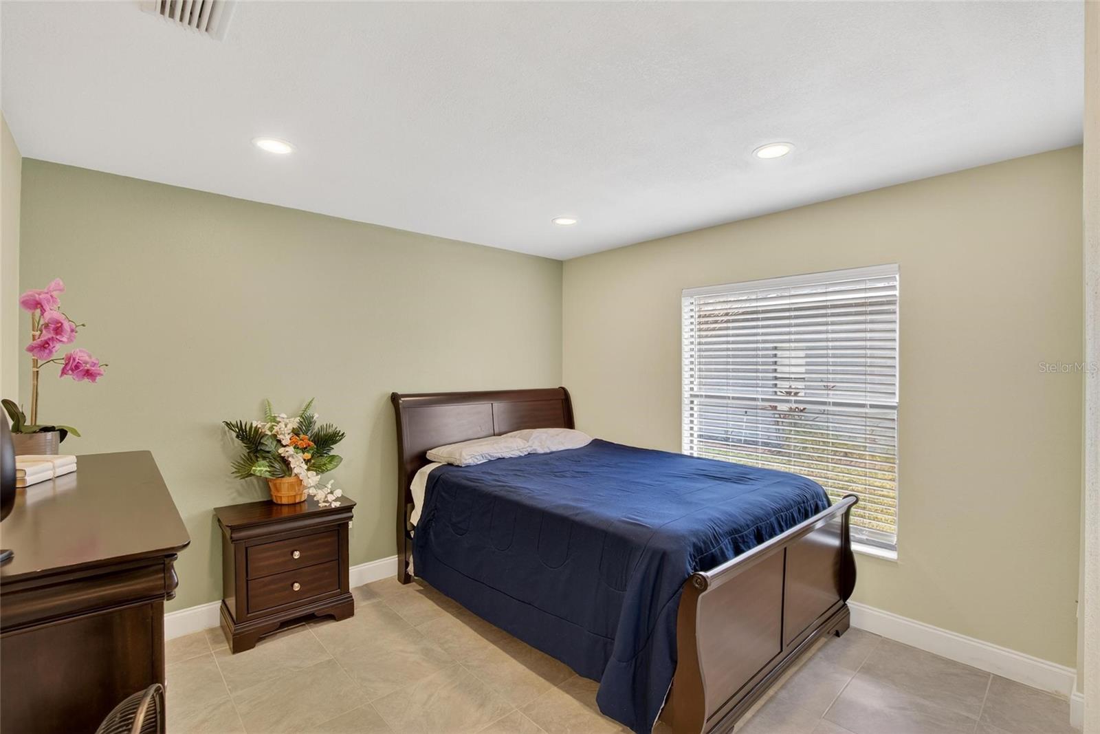 Image 7 of 100 For 12940 Prestwick Drive