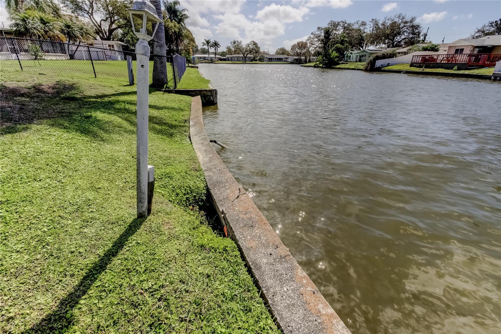 Image 21 of 25 For 8586 Forsyth Drive