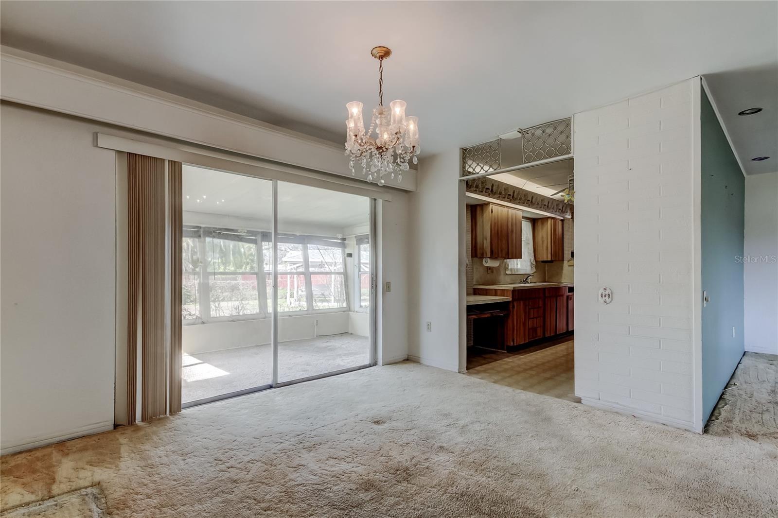 Image 6 of 25 For 8586 Forsyth Drive