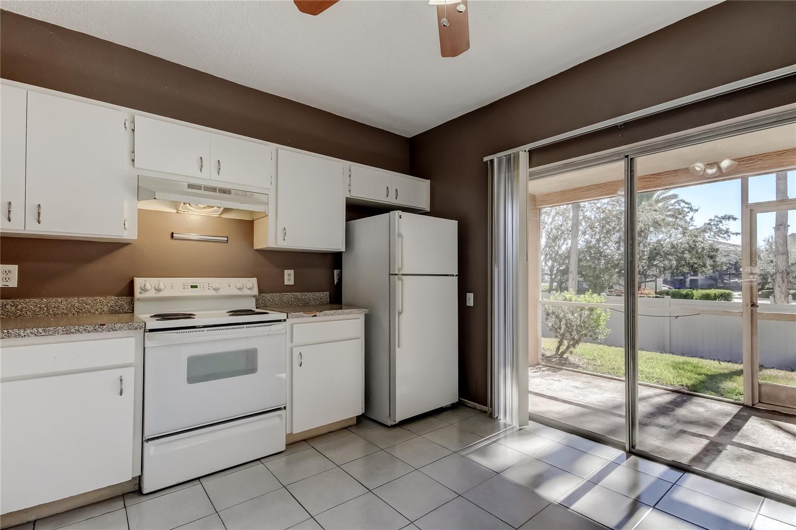 Image 11 of 42 For 6318 Bayside Key Drive