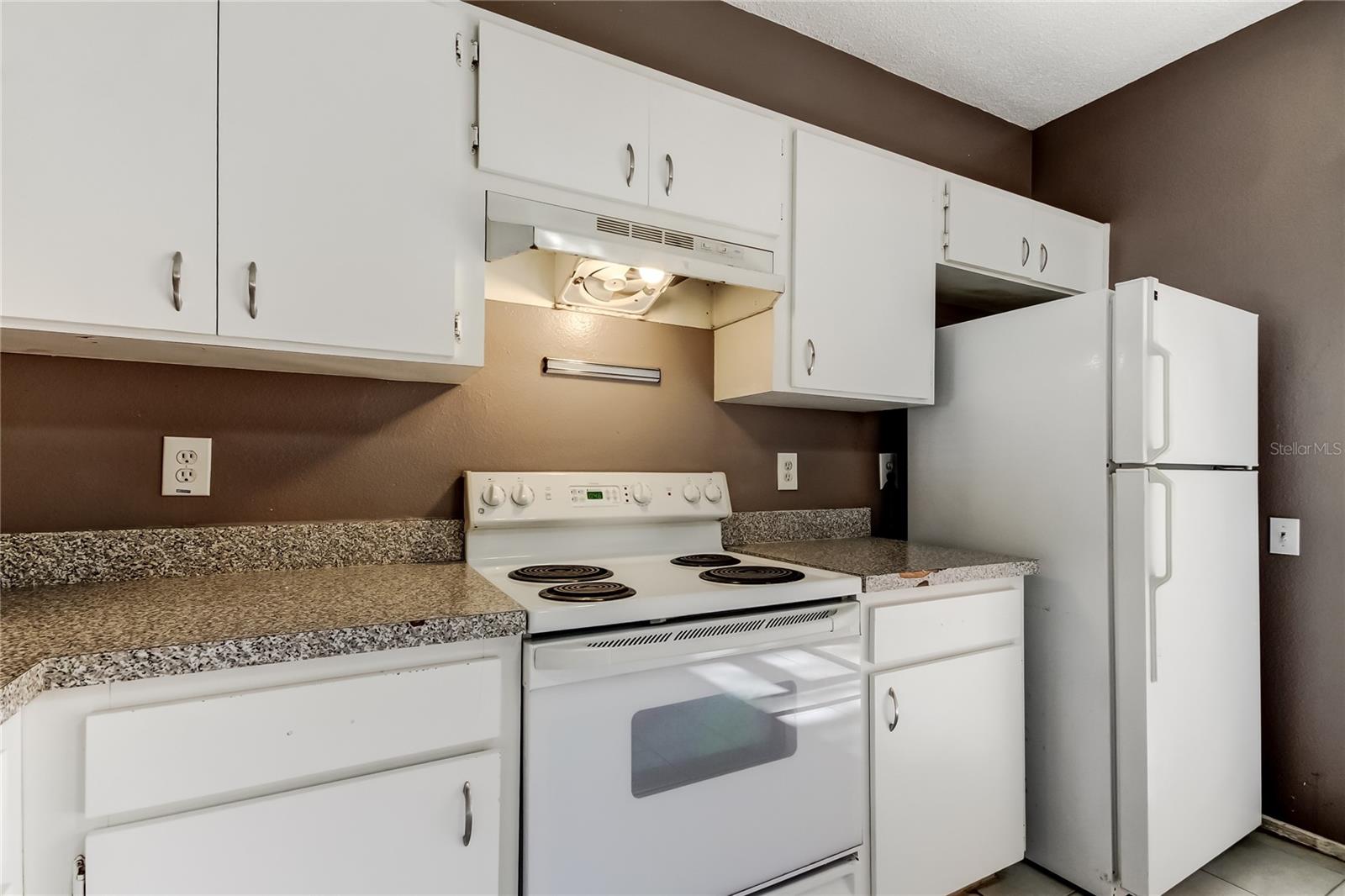 Image 14 of 42 For 6318 Bayside Key Drive