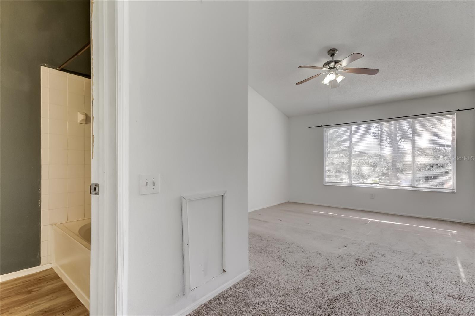 Image 27 of 42 For 6318 Bayside Key Drive