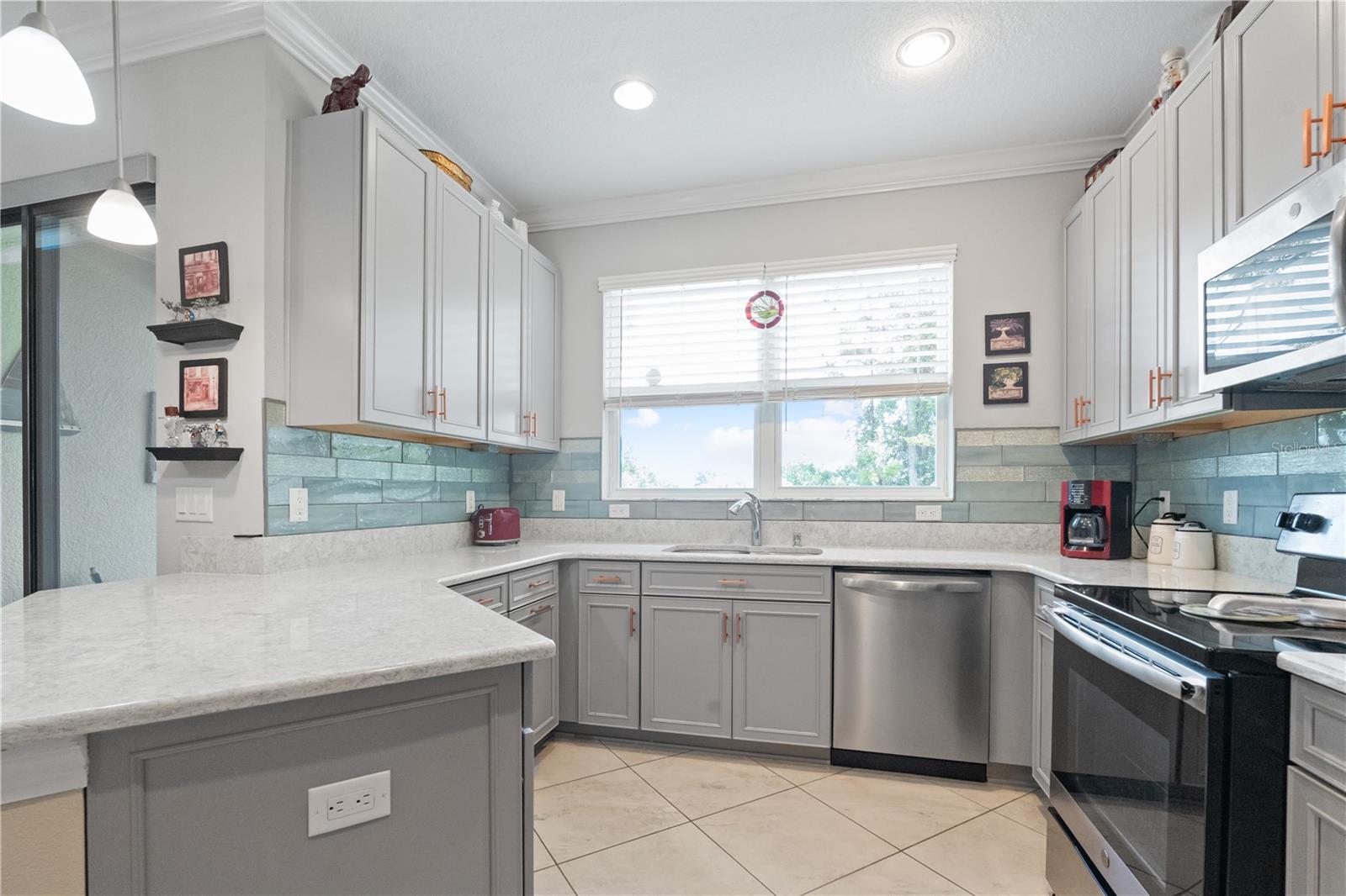 Image 10 of 35 For 9204 Fox Sparrow Road