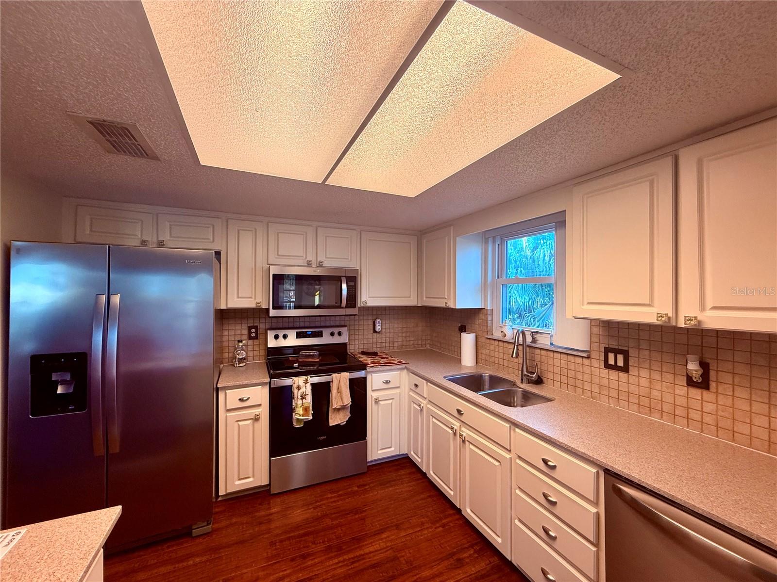 Image 16 of 69 For 3338 Fernleaf Drive