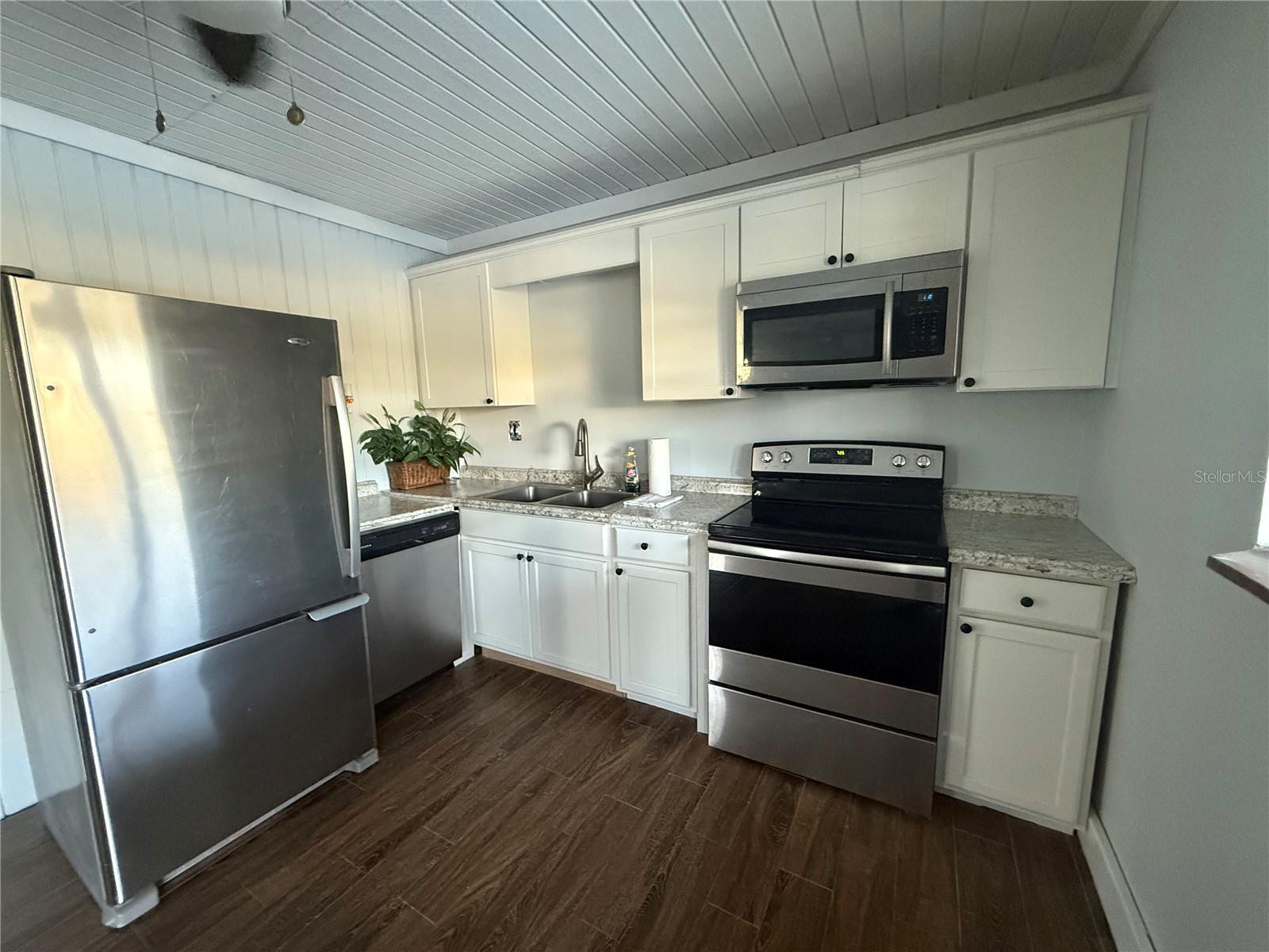 Image 54 of 69 For 3338 Fernleaf Drive