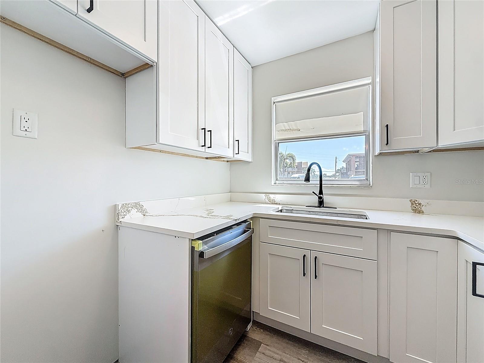 Image 25 of 52 For 184 117th Avenue 2