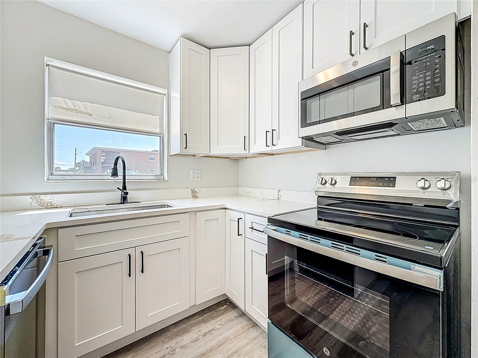 Image 26 of 52 For 184 117th Avenue 2