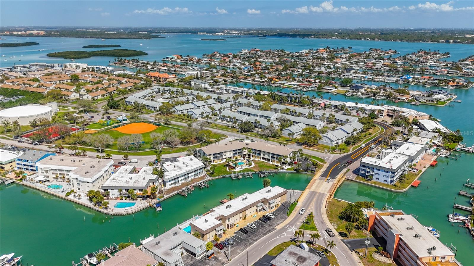 Image 5 of 52 For 184 117th Avenue 2