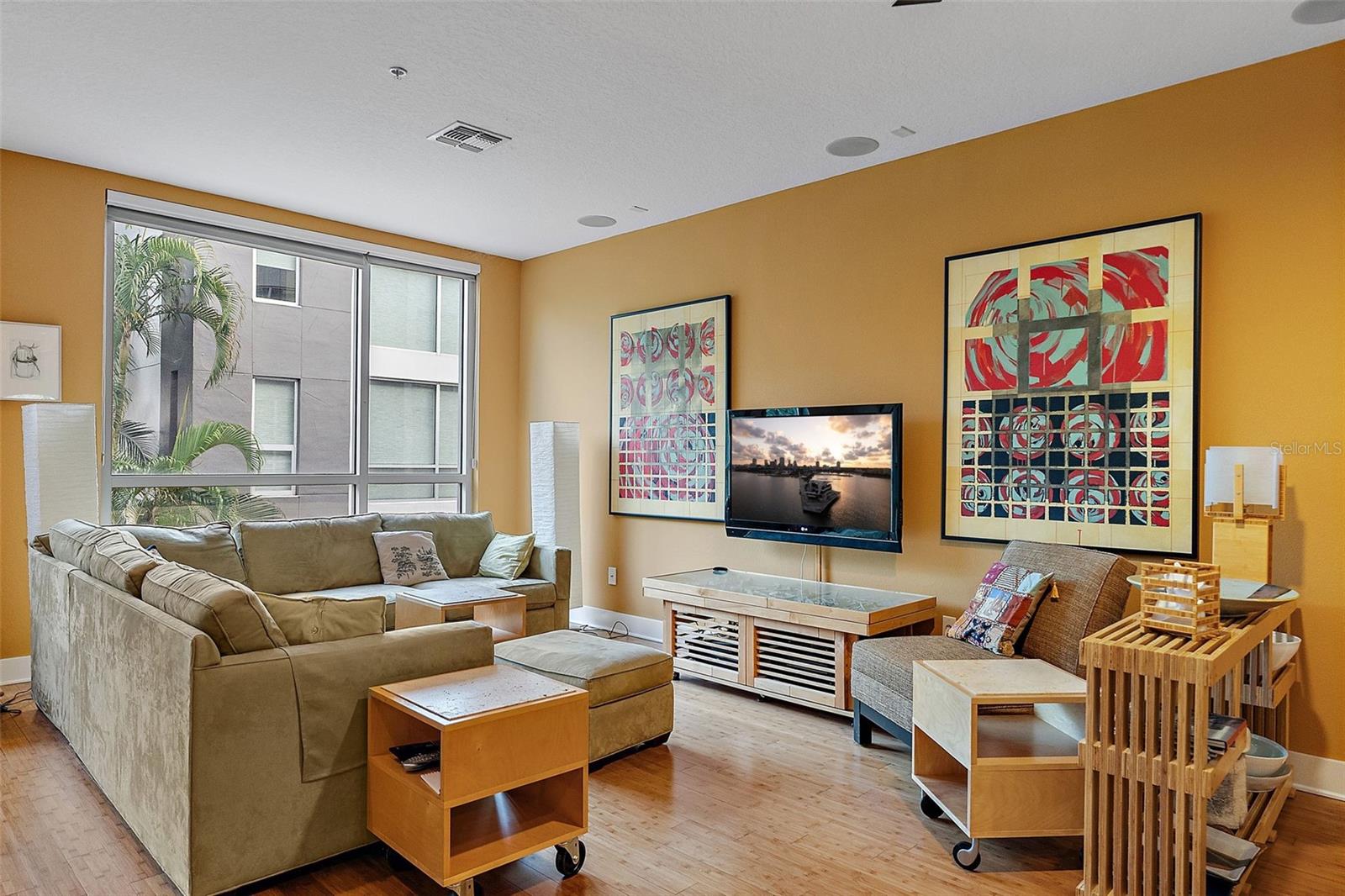 Image 28 of 31 For 325 5th Avenue S 10