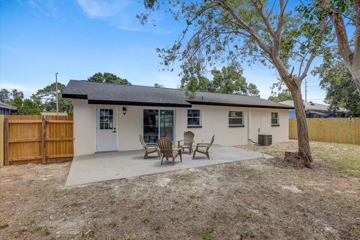 Image 19 of 20 For 6347 Lansdale Circle