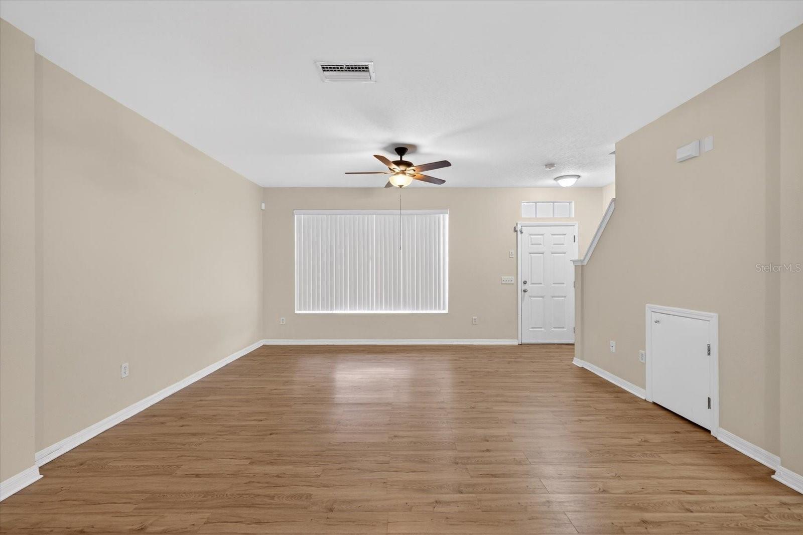 Image 13 of 27 For 11047 Black Swan Court