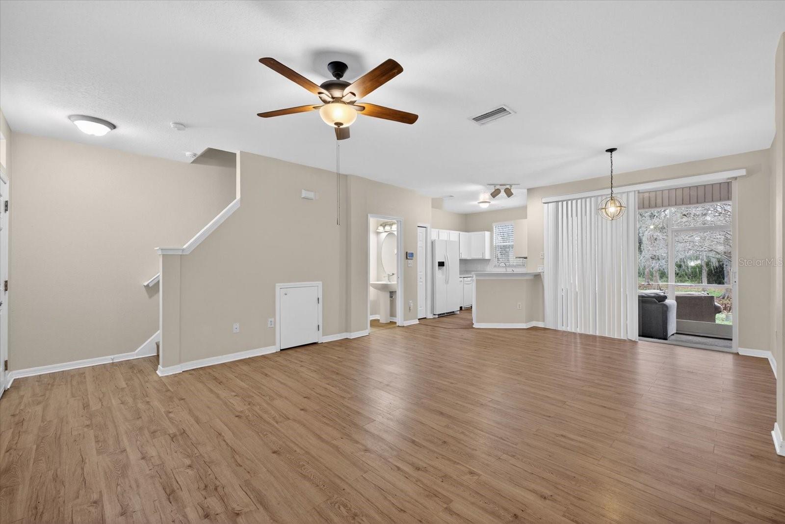 Image 14 of 27 For 11047 Black Swan Court