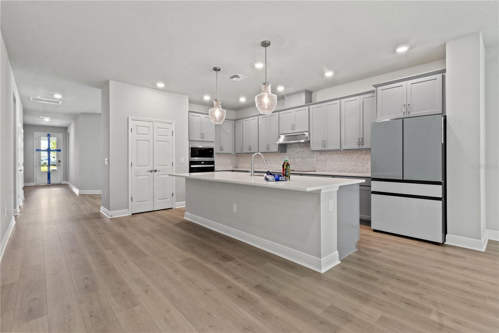 Image 11 of 43 For 11908 Richmond Trail