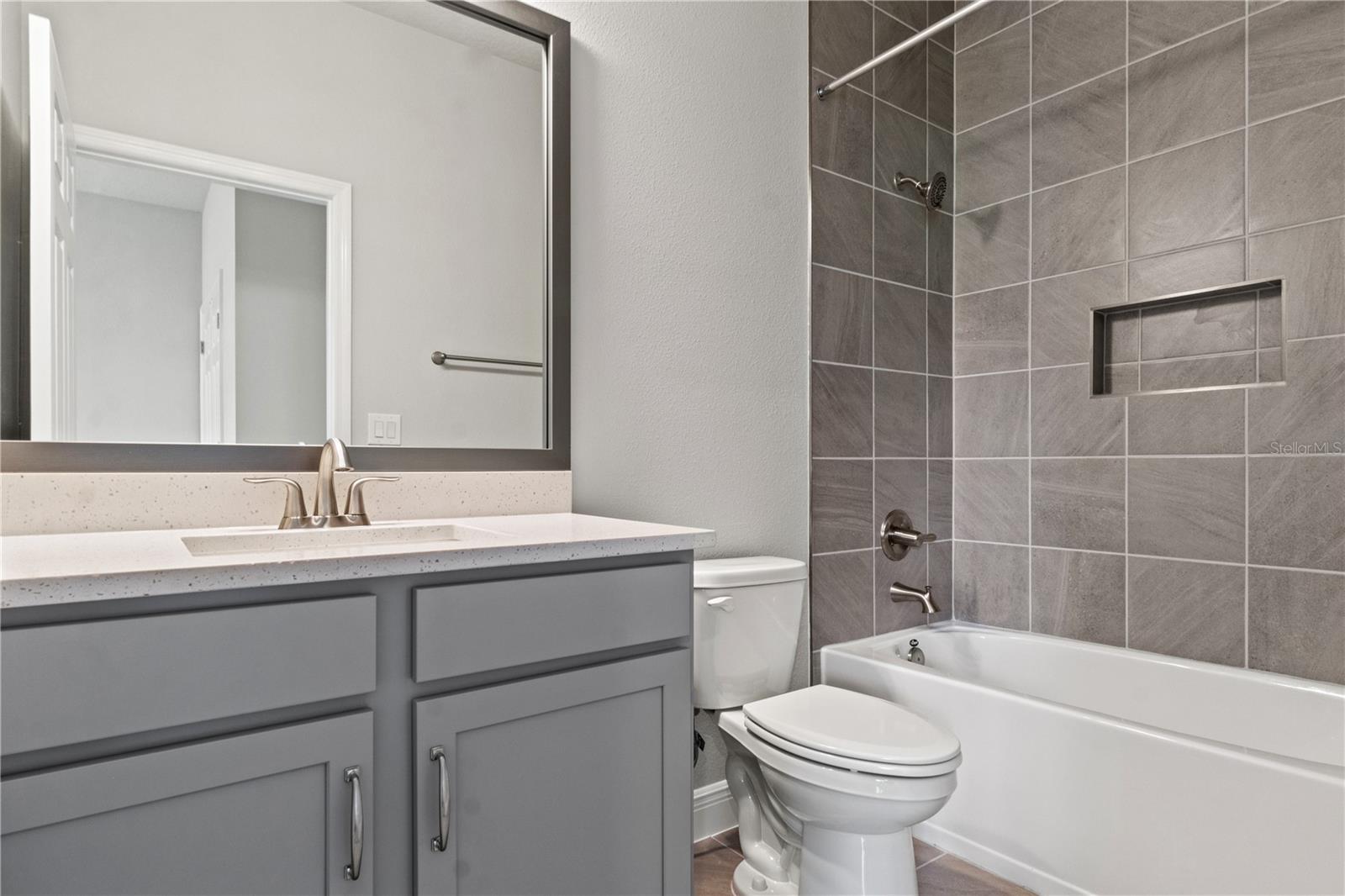 Image 28 of 43 For 11908 Richmond Trail