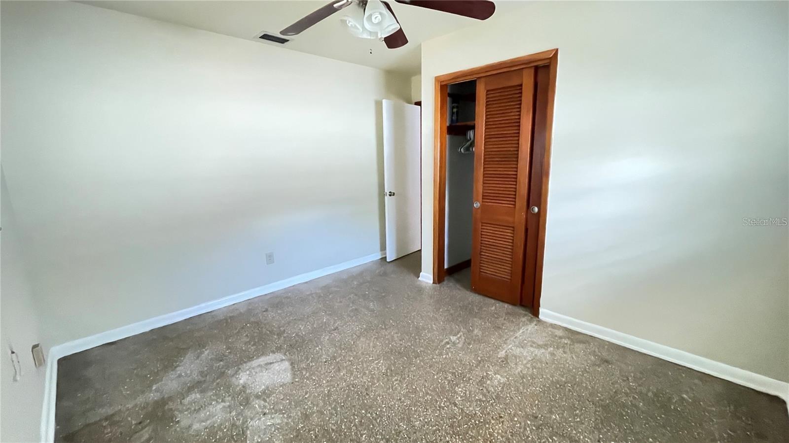 Image 14 of 24 For 10705 Dixon Avenue