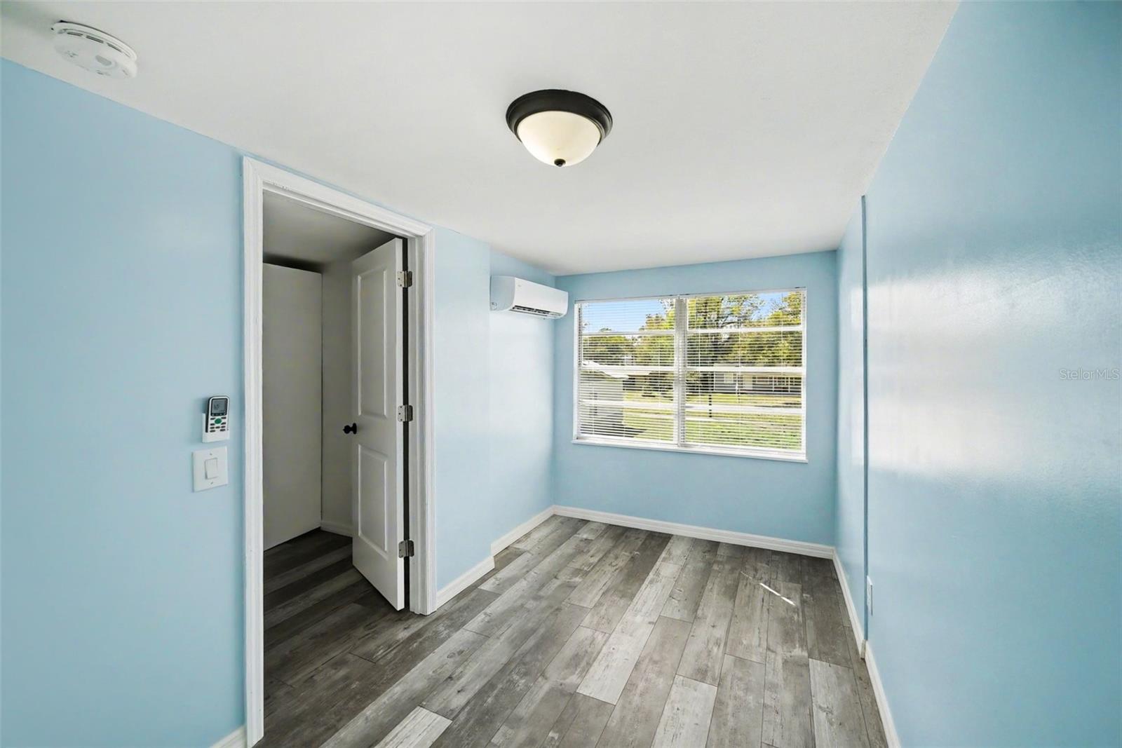 Image 12 of 21 For 38250 13th Avenue