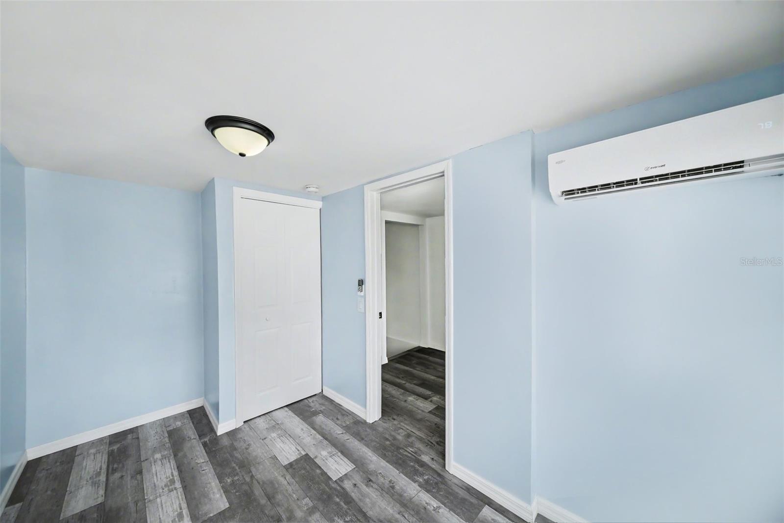 Image 14 of 21 For 38250 13th Avenue