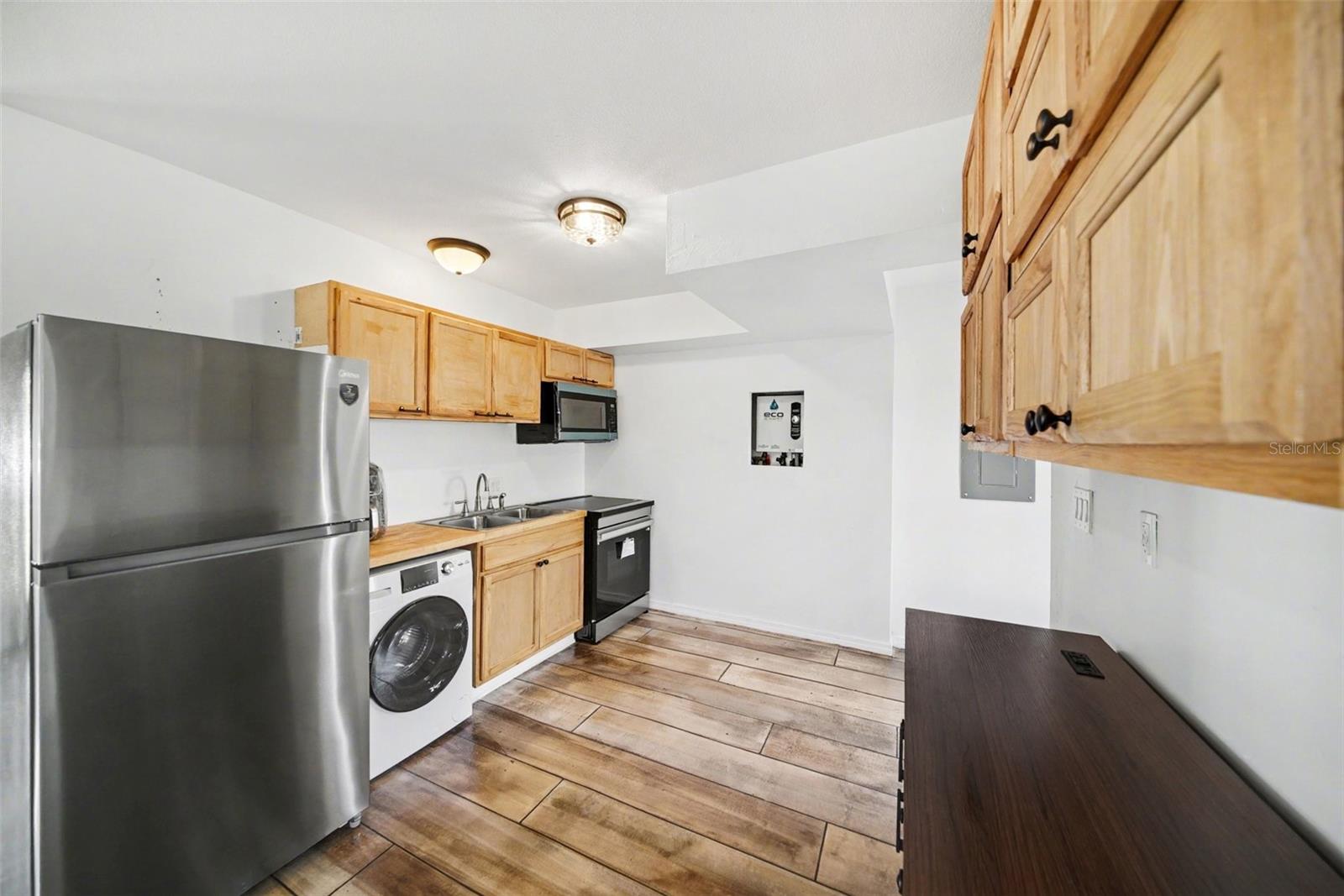 Image 6 of 21 For 38250 13th Avenue