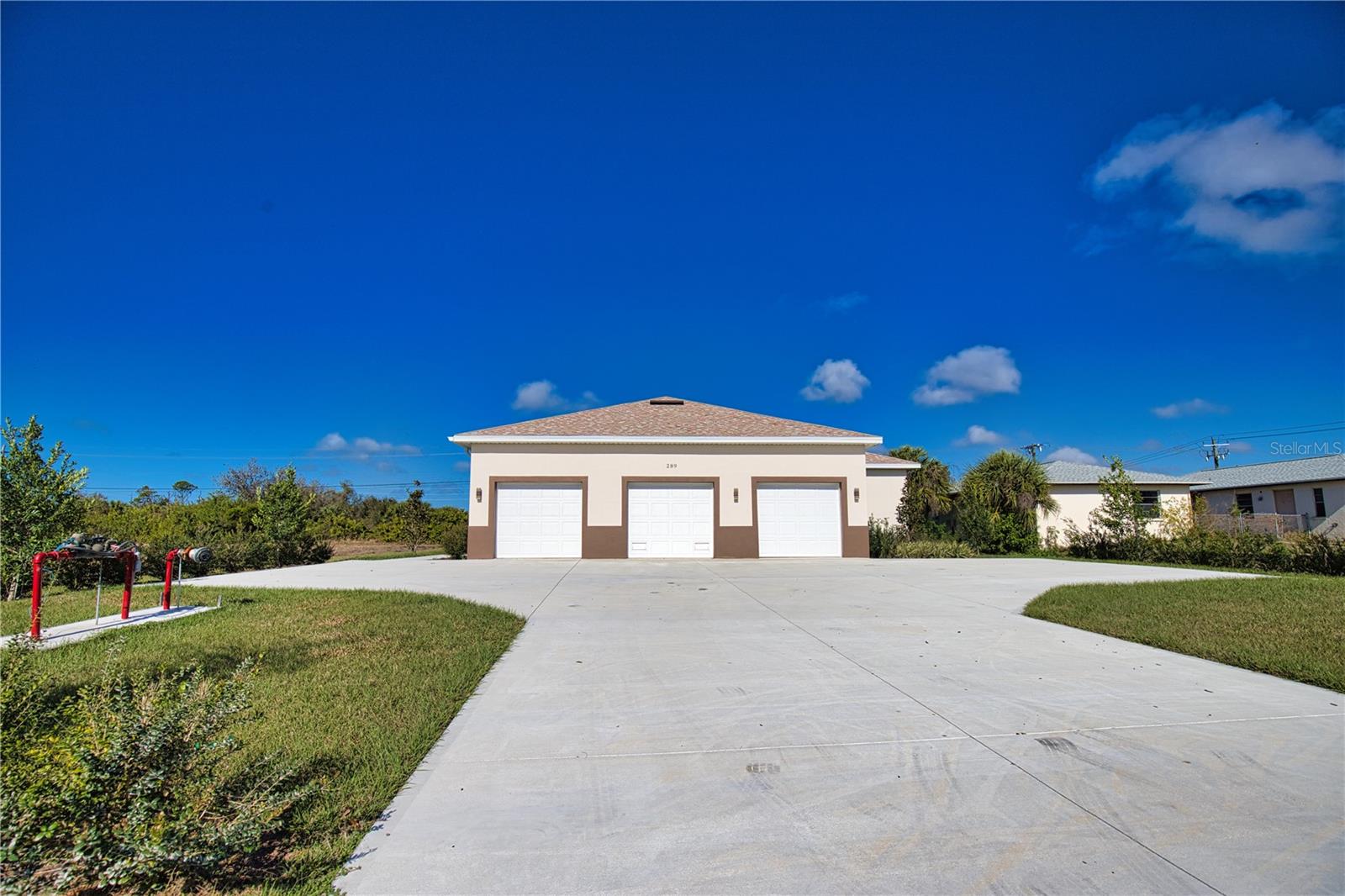 Image 5 of 44 For 289 Boundary Blvd 203