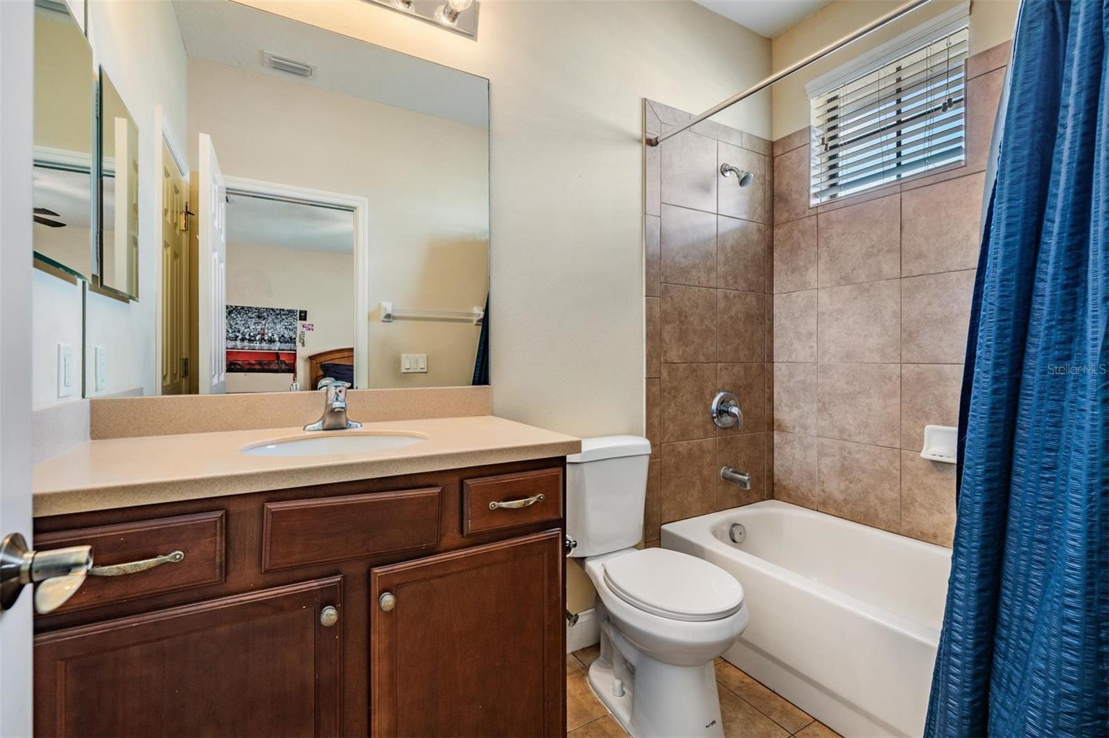 Image 34 of 53 For 12408 Eagles Entry Drive