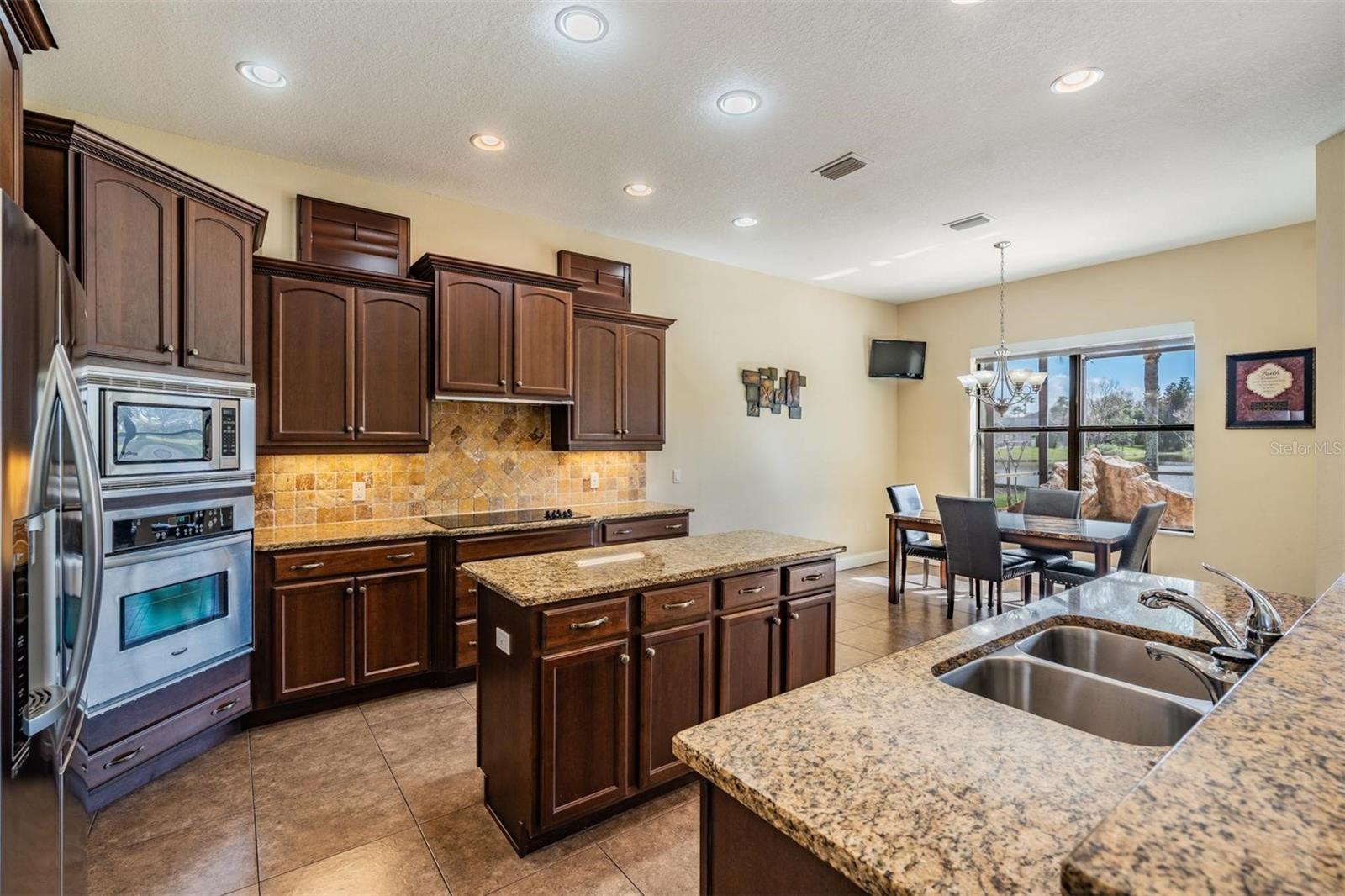 Image 7 of 53 For 12408 Eagles Entry Drive