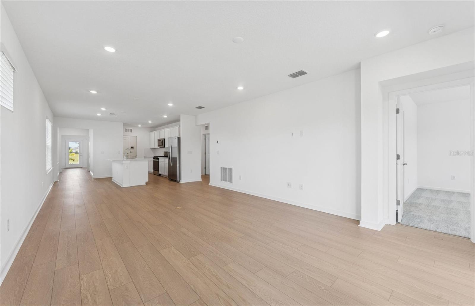 Image 7 of 14 For 3793 Hornbeam Road