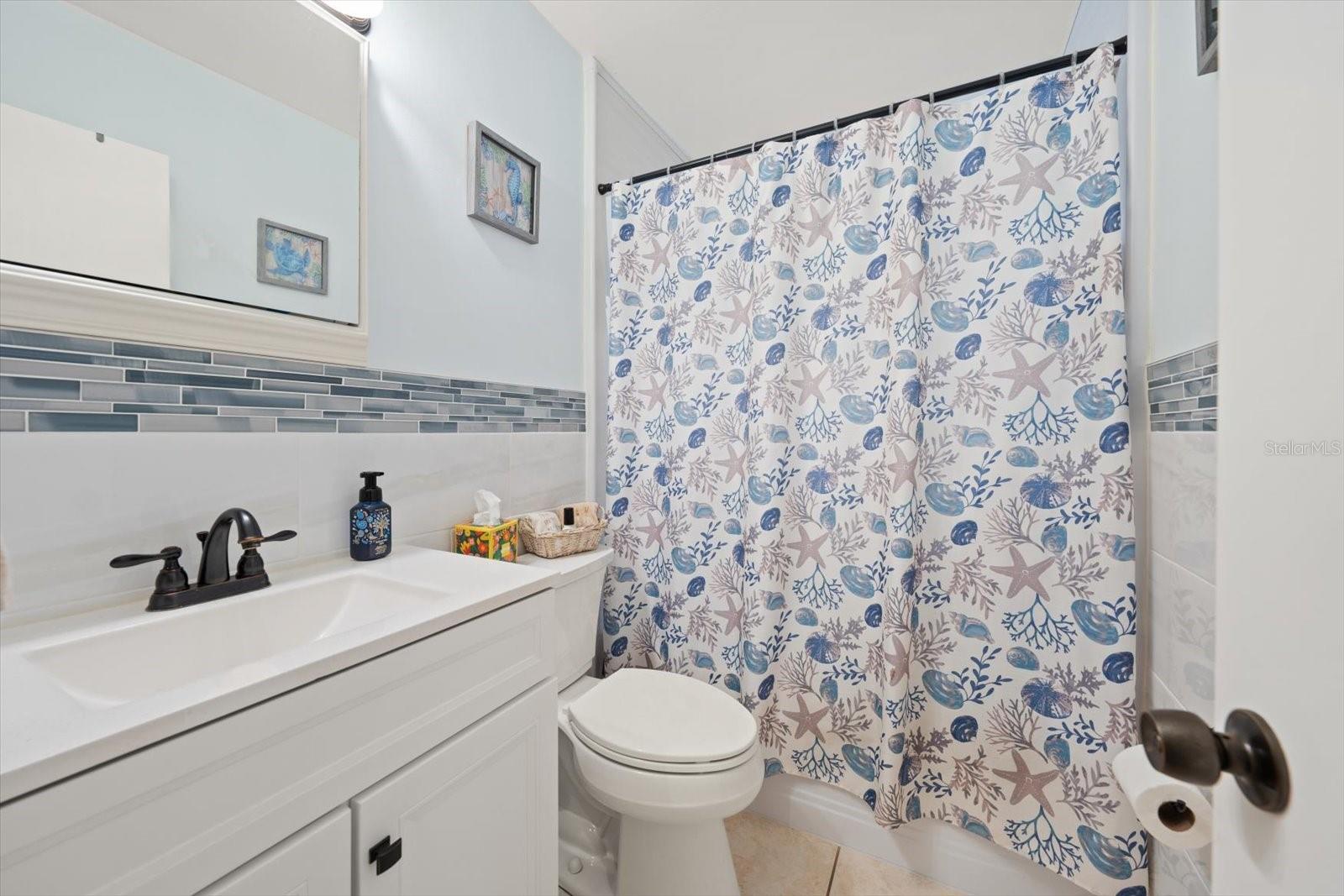 Image 16 of 33 For 1339 Russell Drive N